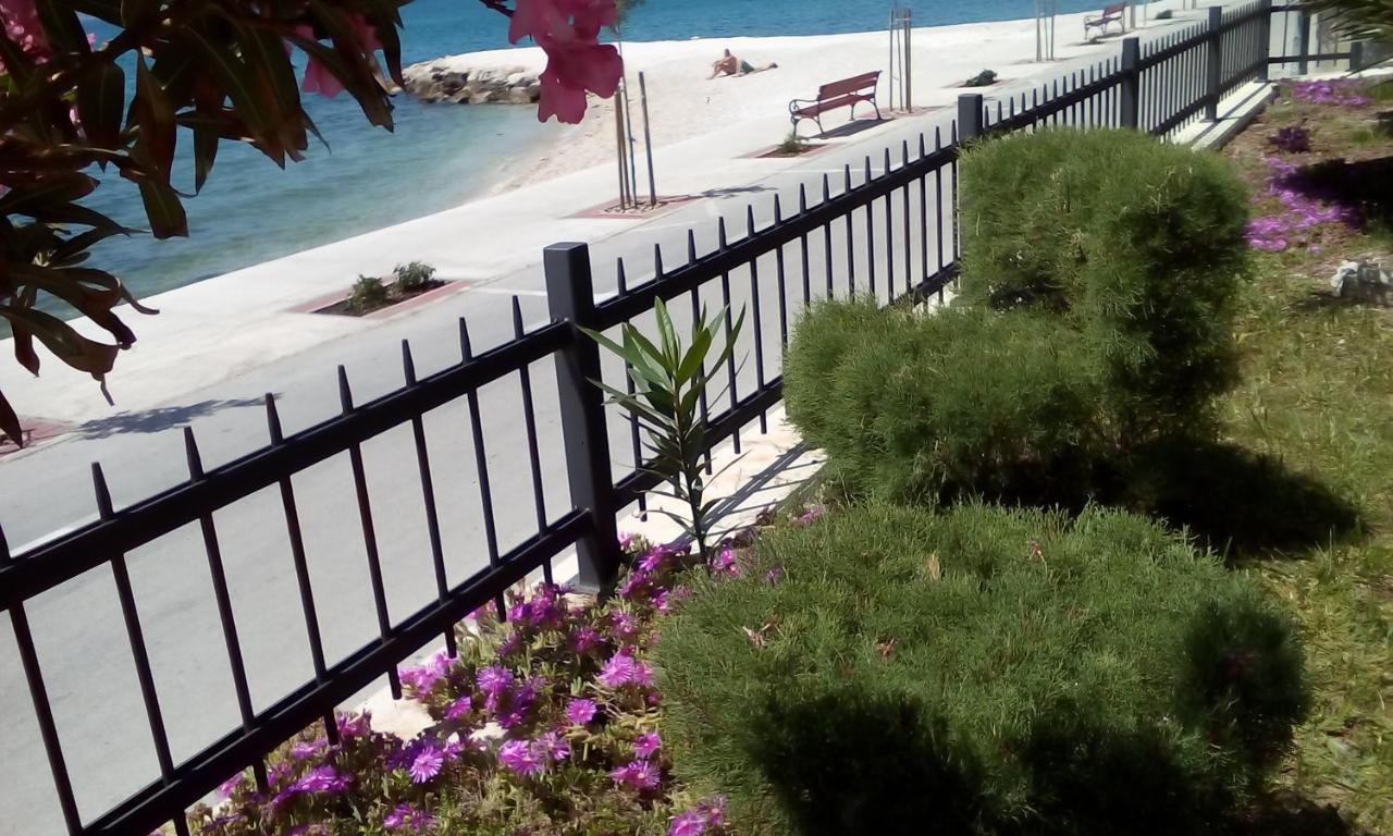 Ll S Pogledom I Izmedu Splita I Trogira Su Dalmacija Hrvatska Apartment *